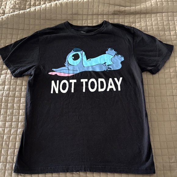 Disney Other - Men’s Disney Stitch Tee Size Small